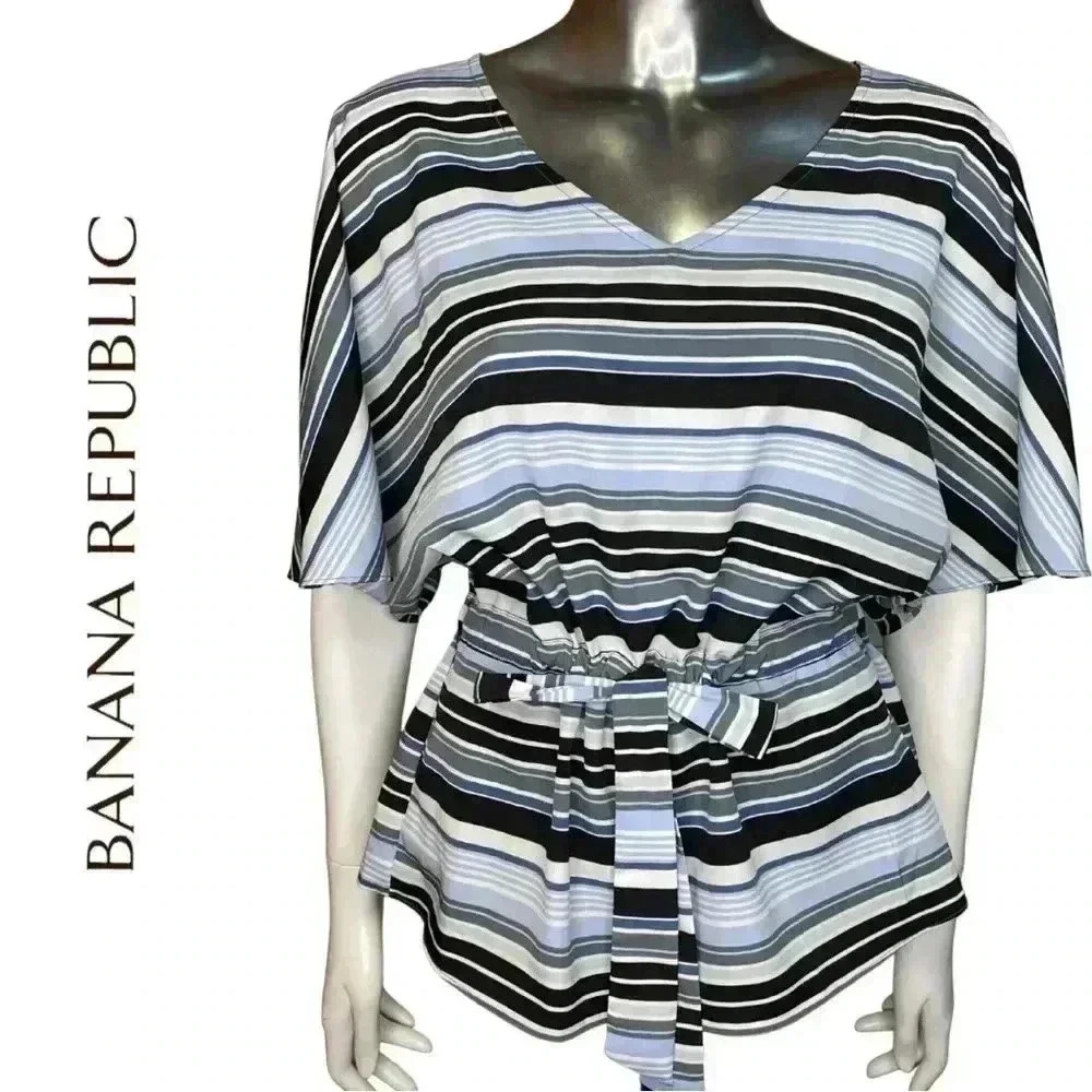 Banana Republic Blue and White Blouse Elegant Top